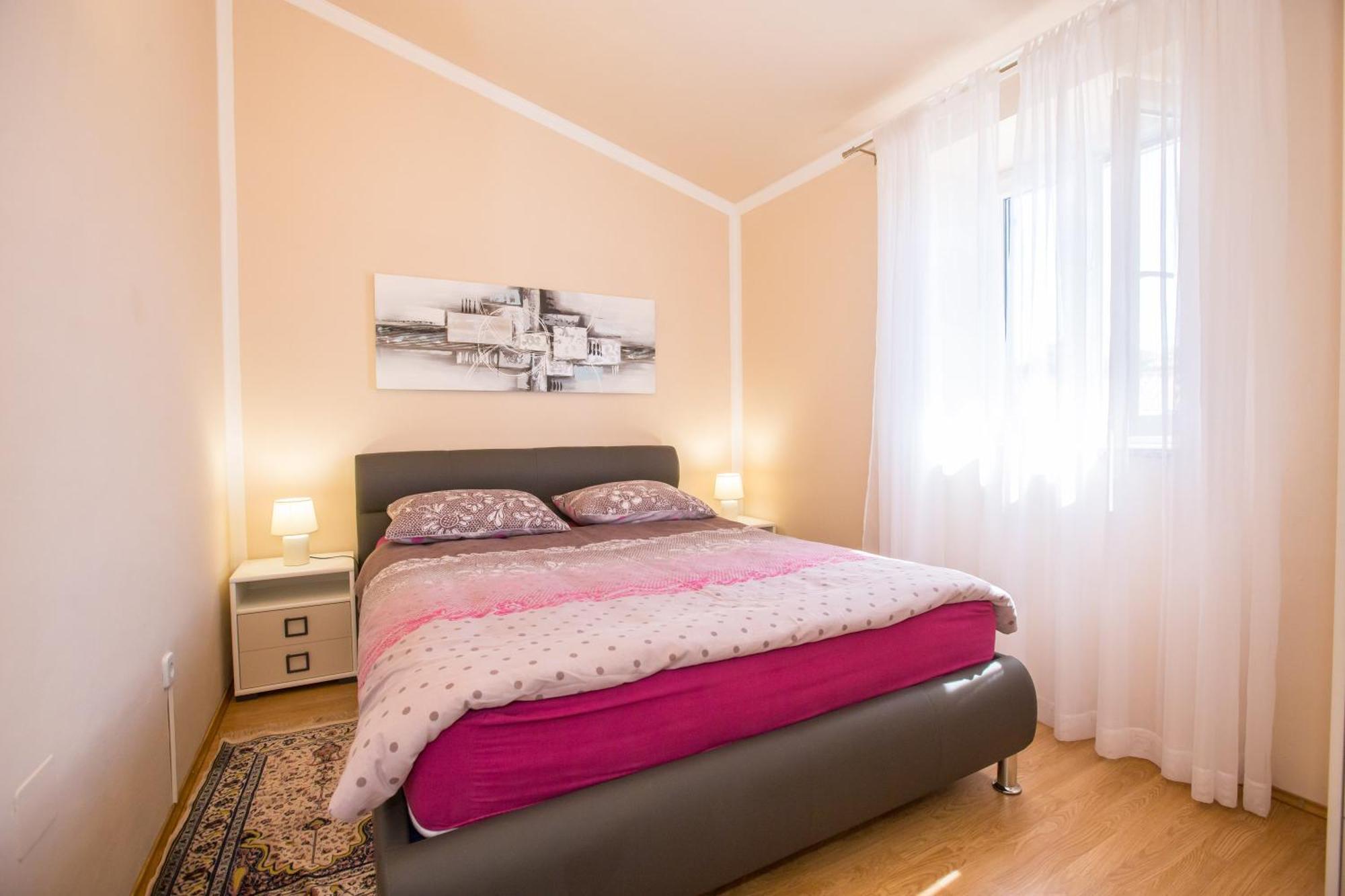 Villa Michelle Karojba Buitenkant foto