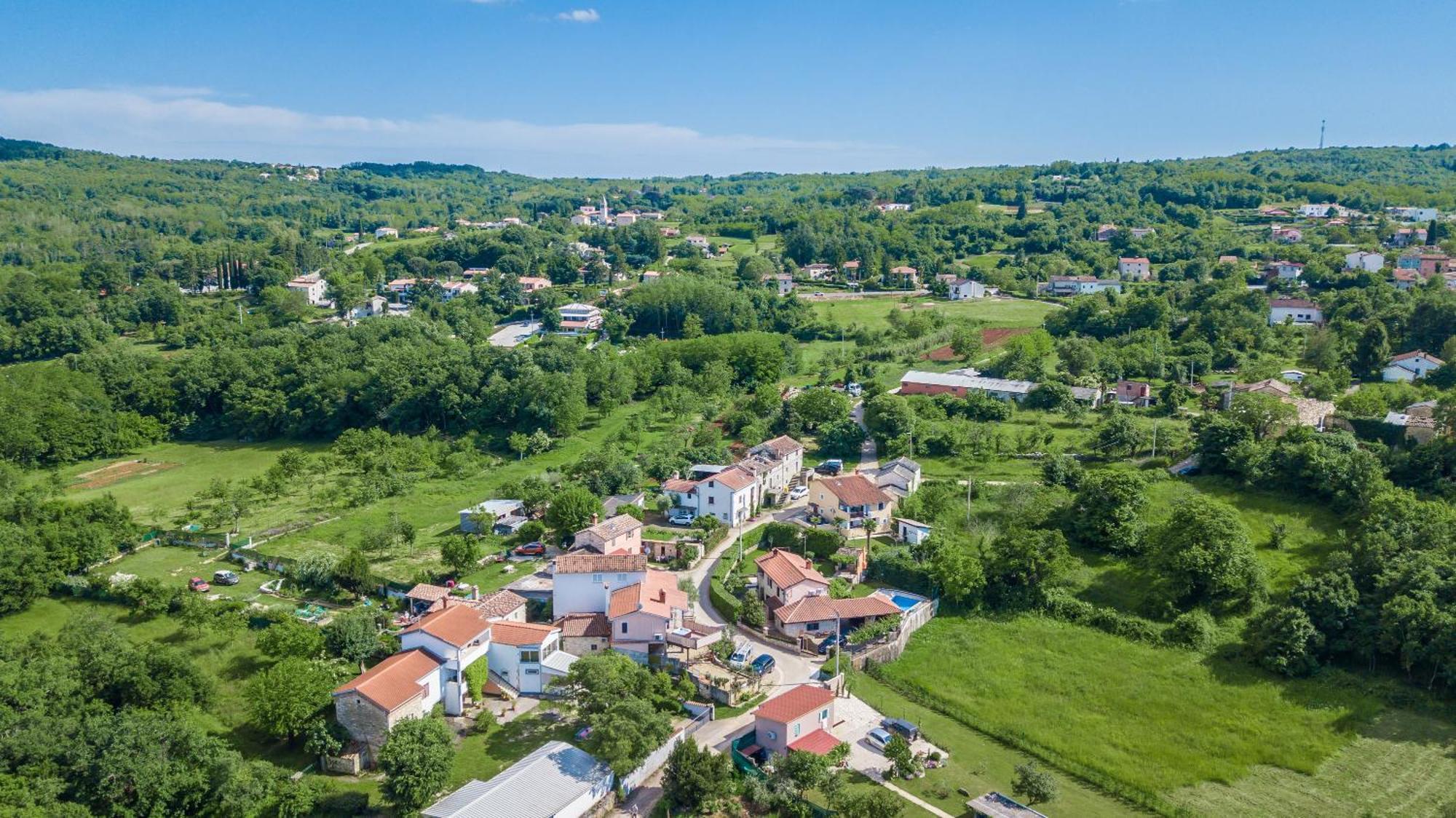 Villa Michelle Karojba Buitenkant foto