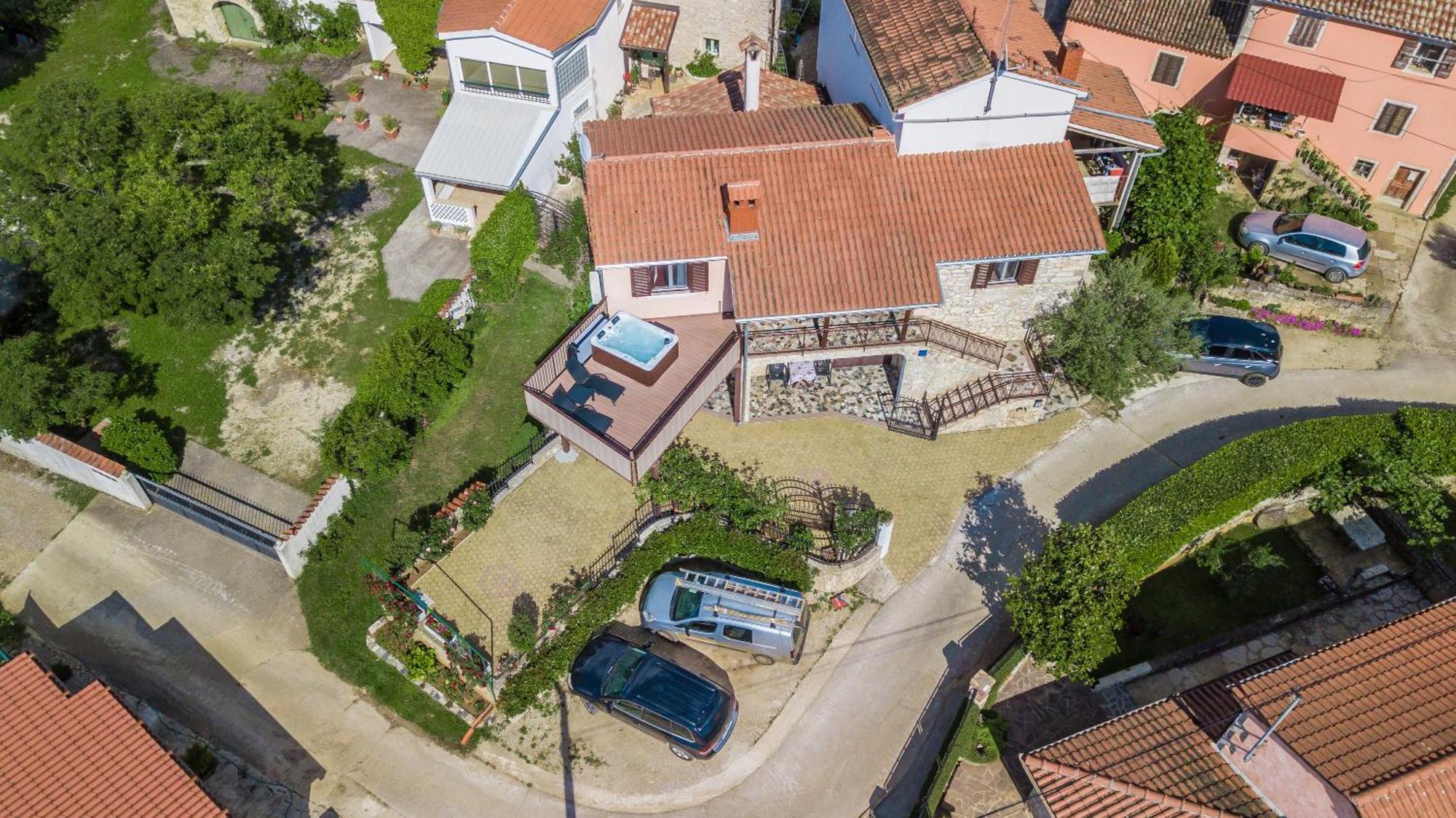 Villa Michelle Karojba Buitenkant foto